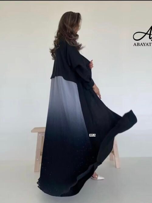 عباية فاخرة بتصميم أنيق