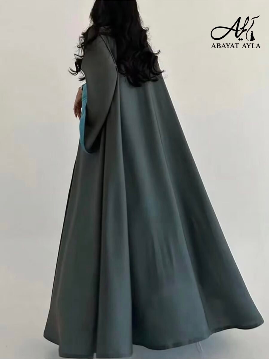 ⁦عباية ناعمة بلون رمادي أنيق⁩ - الصورة ⁦2⁩