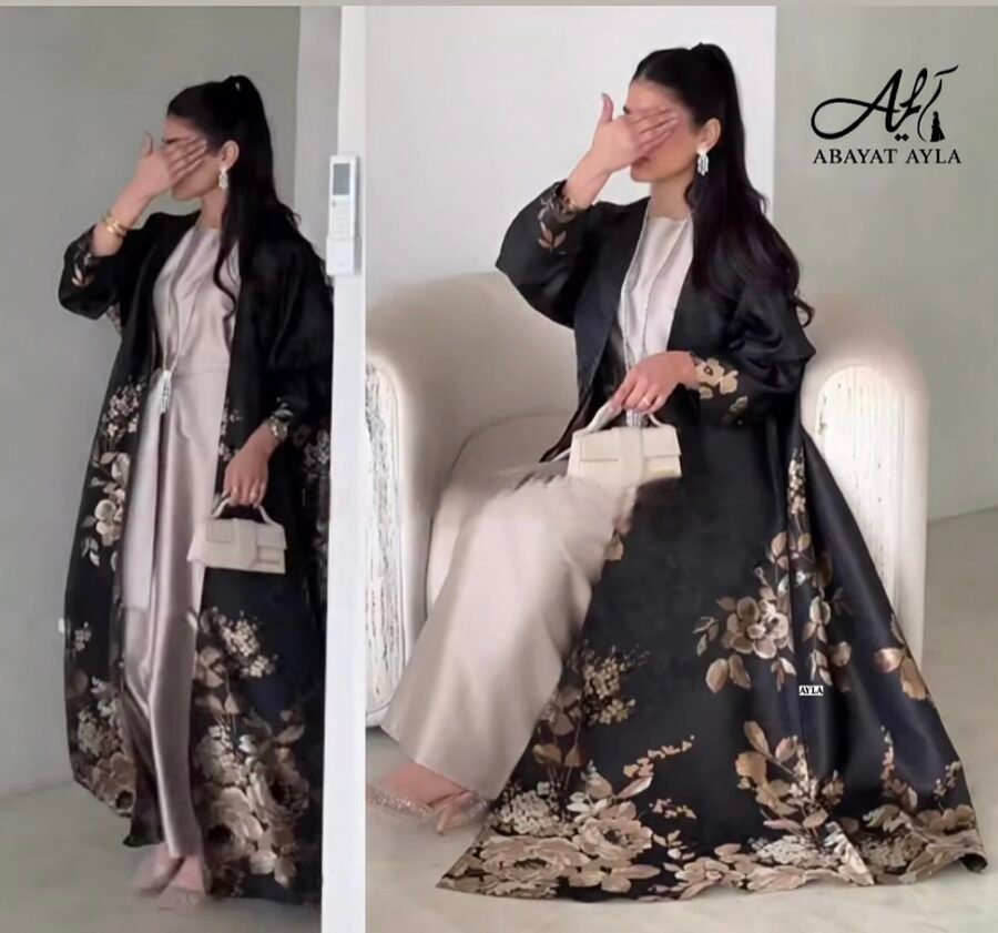 عباية ساتان منقوشة