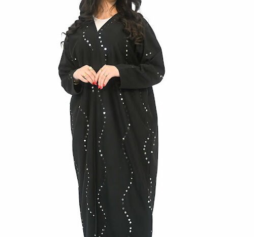 عباية سوداء بسترس لامع